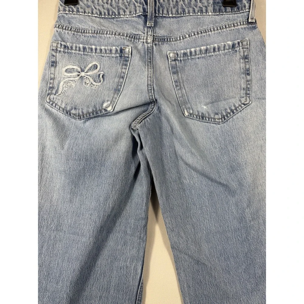 Hollister Low Rise Baggy Jeans Size 4R Light Wash Bow Embroidered Wide Leg Y2K